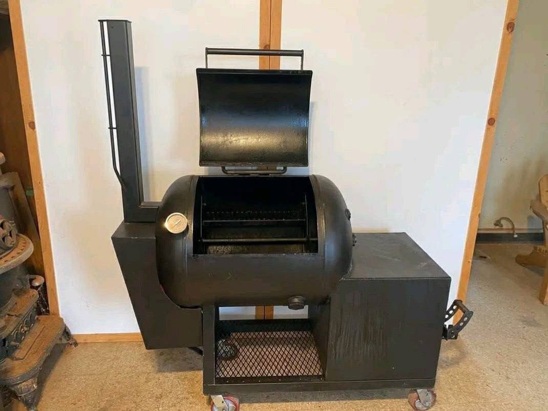 24x36 Backyard Smoker