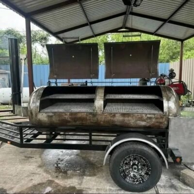 250-Gallon Offset Smoker with Santa Maria Grill