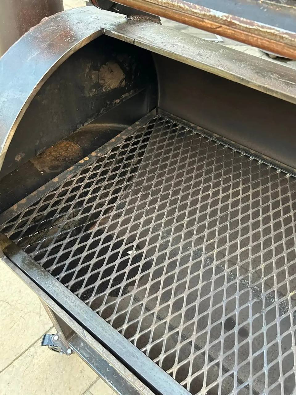 Custom 24" x 48" Heavy-Duty Offset Smoker - Image 4