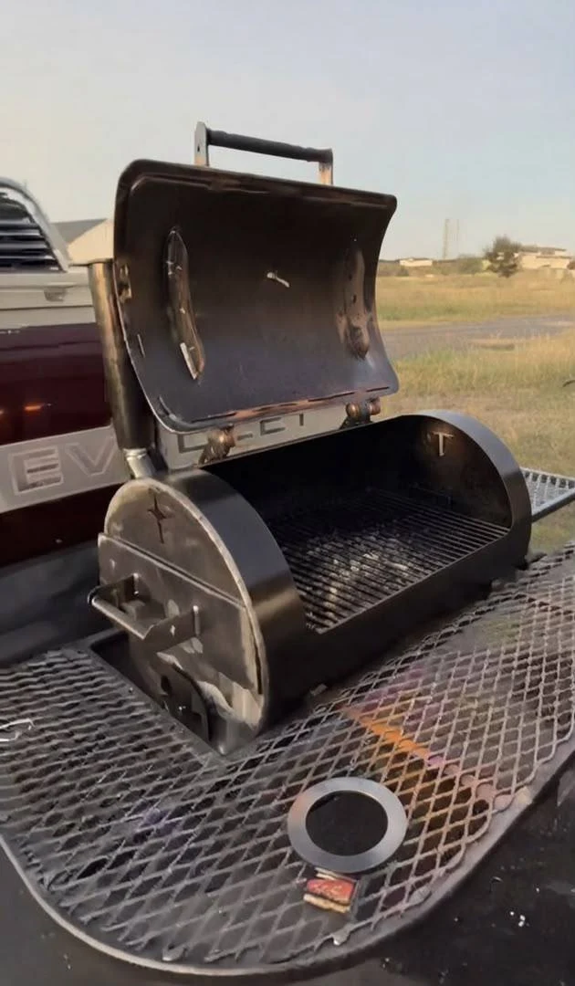 Hitch Pit - Image 5