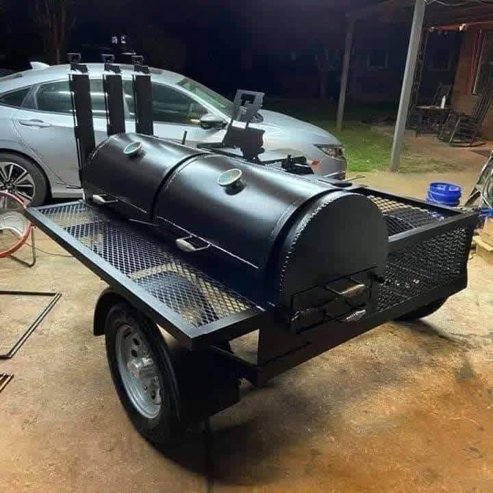 The Regulator 150 Gallon Smoker Trailer - Image 3