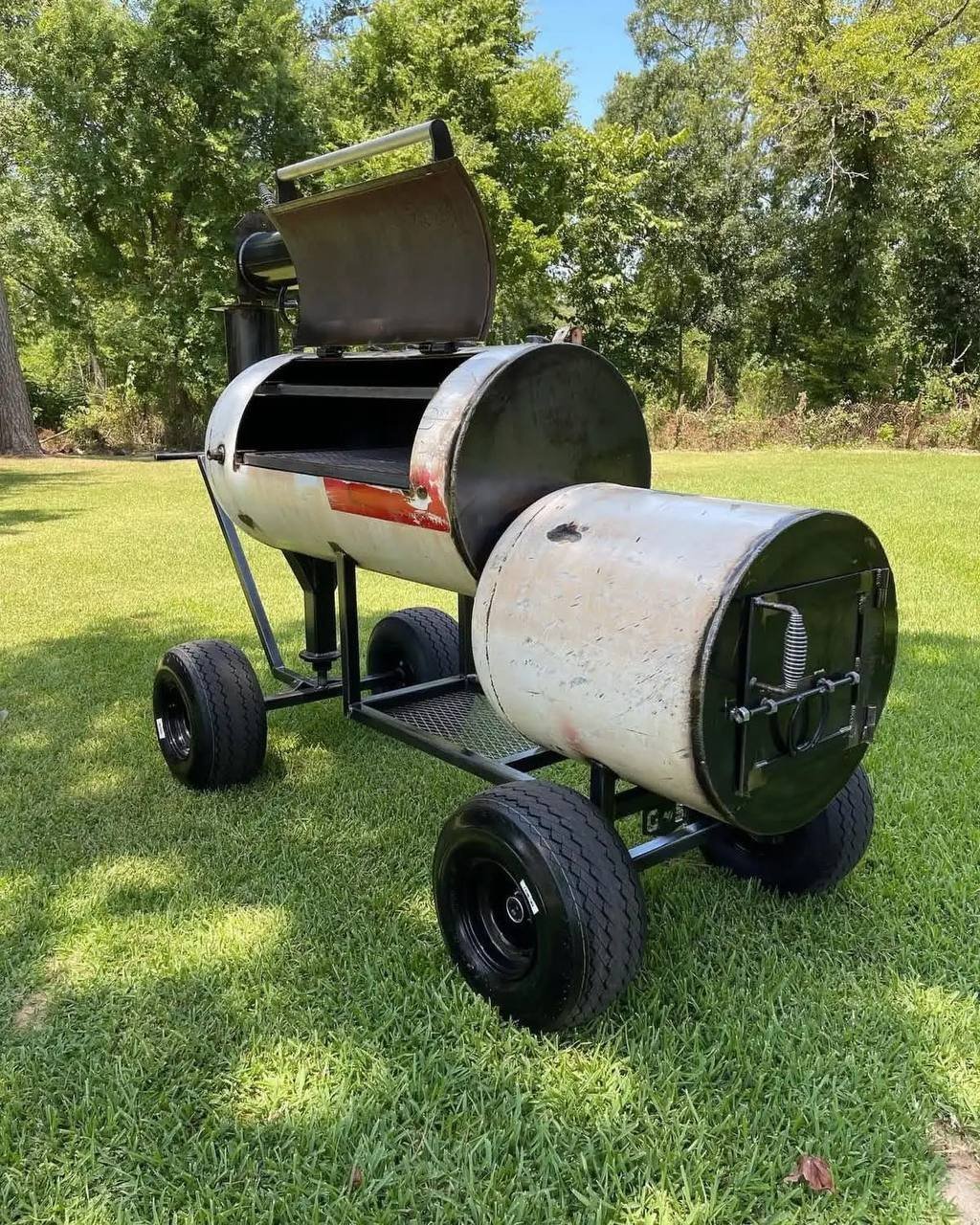 Small Reverse Flow Smoker on Cart - Image 6